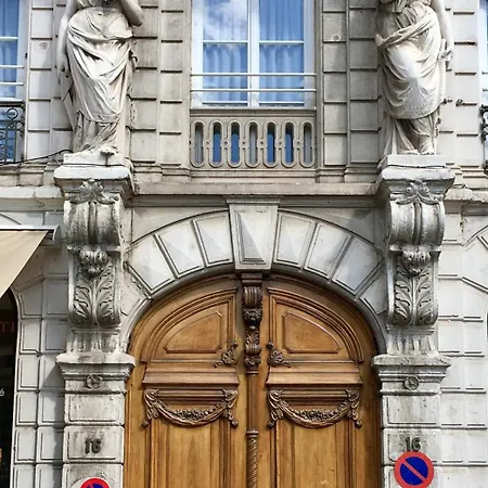 Apartmán Nid Douillet Avec Vue *